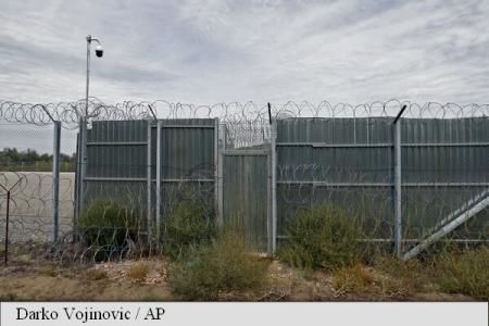 Rusia a început să ridice un gard între Ucraina și Crimeea 
