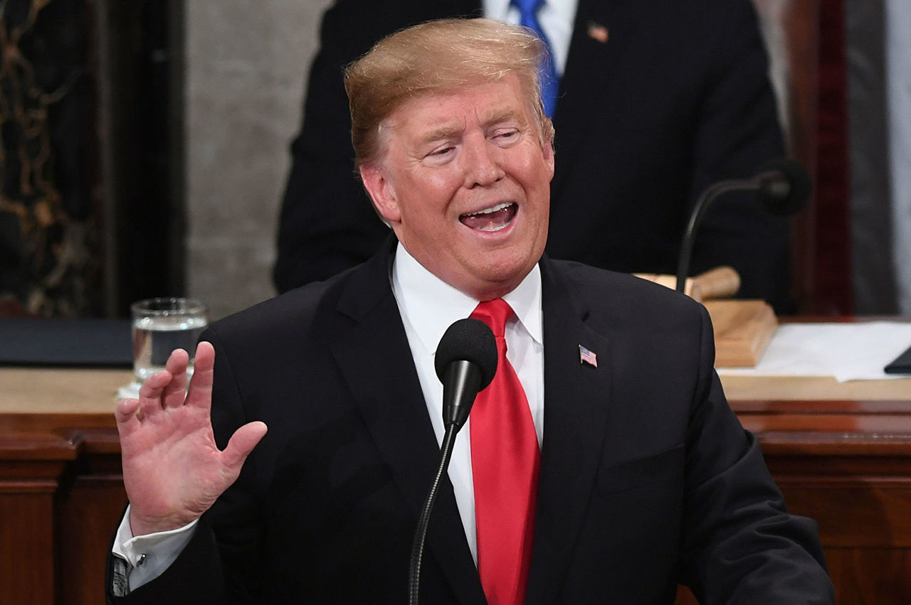 Трамп наложил вето на резолюцию, отменяющую указ о режиме ЧП на границе.