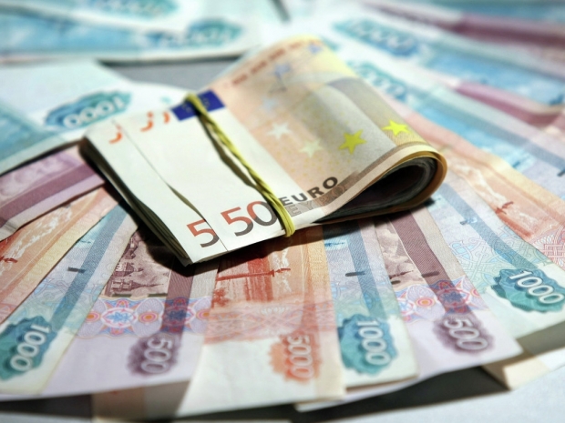 Potrivit lui Andrei Baștannic, salariul mediu pe economie în R. Moldova este de 4 540 de lei sau 233 de euro, dacă se ia în considerație rata afișată de BNM.