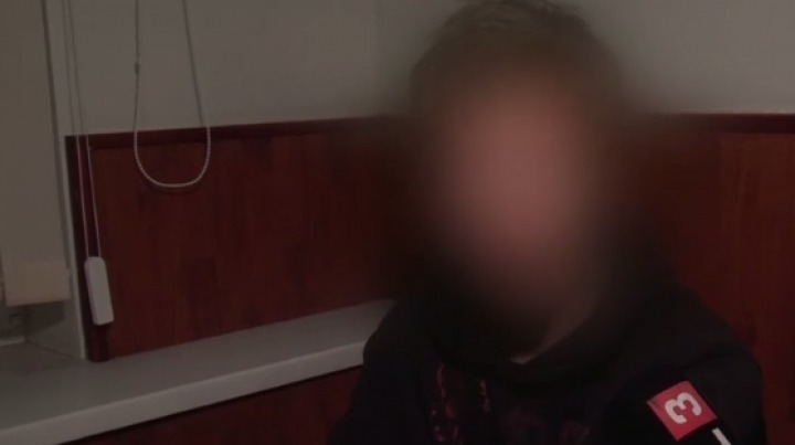 La doar 16 ani, prinşi la furat dintr-o gheretă din Capitală. 