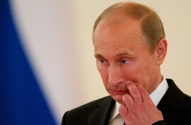 Европе стоит брать меньше "газовых" налогов, считает Путин.