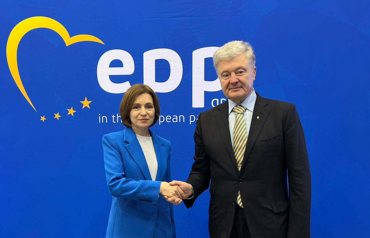 Poroșenko și Sandu au discutat despre integrarea europeană și amenințările din partea Kremlinului.