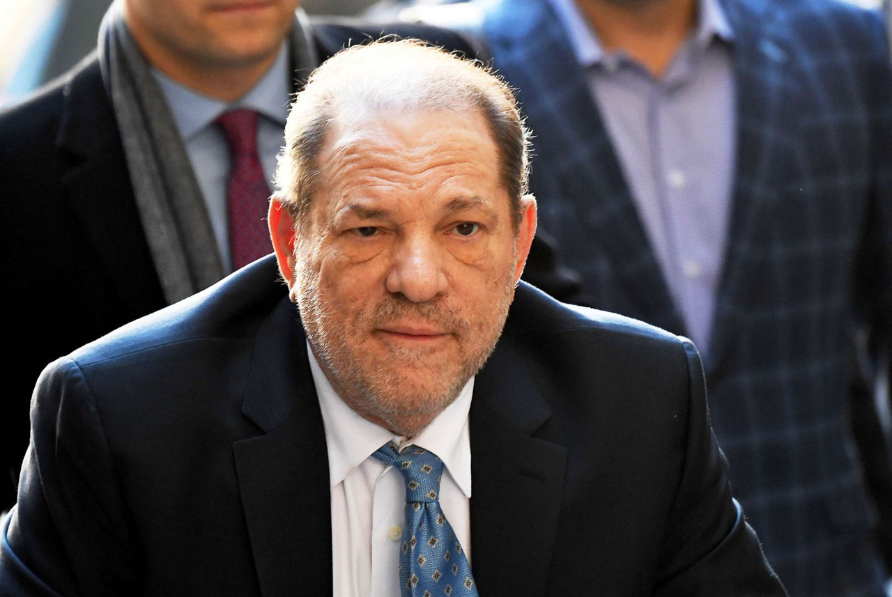 Harvey Weinstein a suferit un atac de cord în închisoare.