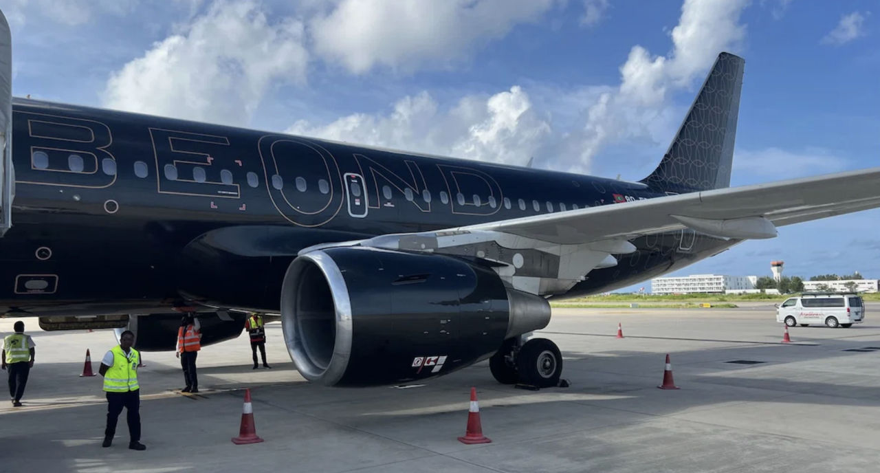 Первая авиакомпания "только для богачей" анонсировала новые рейсы.