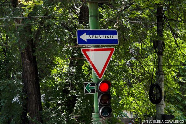 На улицах Архангелул Михаил и Александру Ботезату введут одностороннее движение.