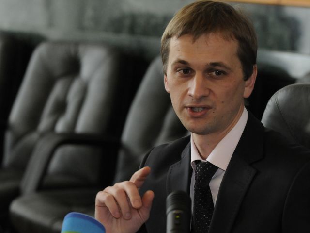 Evaluat in euro, salariul guvernatorului BNM a suferit modificari substantiale din cauza deprecierii monedei nationale.