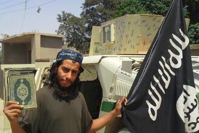 Un oficial francez l-a identificat pe Abdelhamid Abaaoud ca fiind presupusul planificator al atacurilor de la Paris.