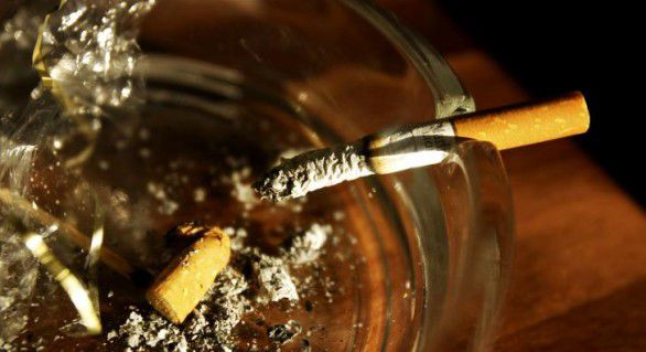 După pachetul neutru și prețurile prohibitive, guvernul australian își continuă măsurile dure împotriva fumatului.
