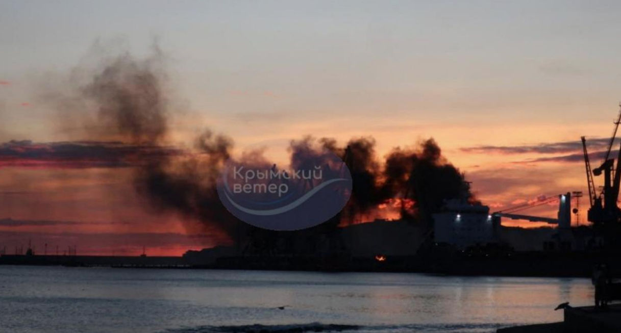 Корабли ВМФ России не выходят в Черное море пятые сутки.