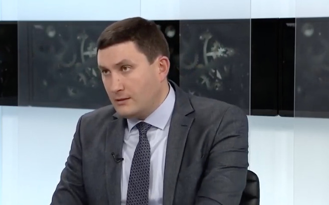 Депутат от ПСРМ Владимир Односталко.