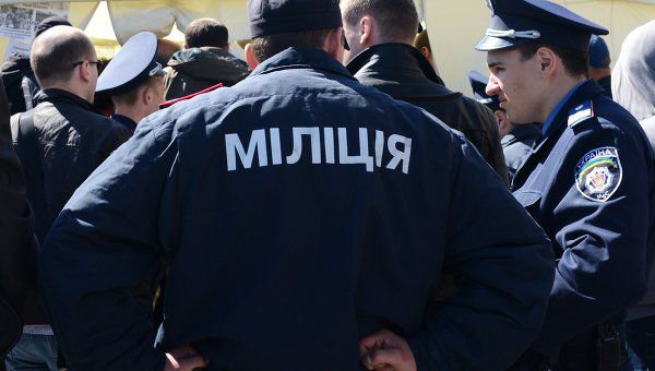 На месте работают следственно-оперативная группа милиции