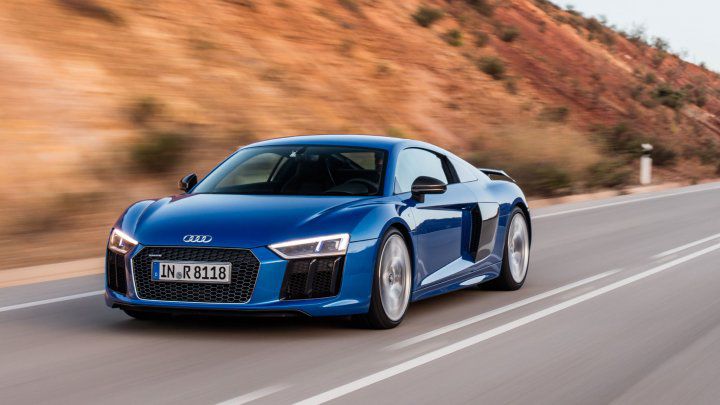 Audi aduce la Frankfurt un R8 cu tracțiune spate. Foto: motortrend.com