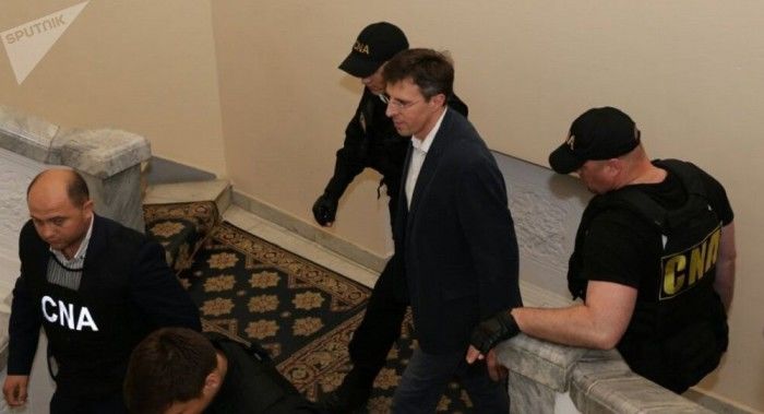 Primarul Capitalei cere să fie eliberat 