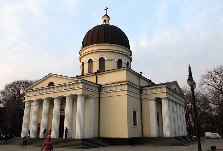 В составе Молдавской Митрополии - более 1350 церквей и 50 монастырей. Фото: forum.md