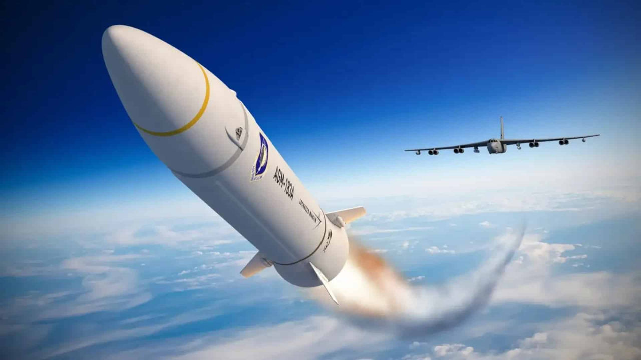 ВВС США заявили об успешных испытаниях гиперзвуковой ракеты AGM-183.