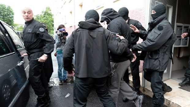 12 moldoveni, membri ai unei grupări criminale, reținuți pentru infracțiuni comise în Franța și Belgia. Foto: francetvinfo.fr