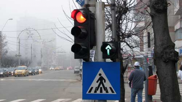După ce a fost furat cablul, circulația transportului feroviar în zona Visterniceni a fost întreruptă pentru o perioadă de timp. 