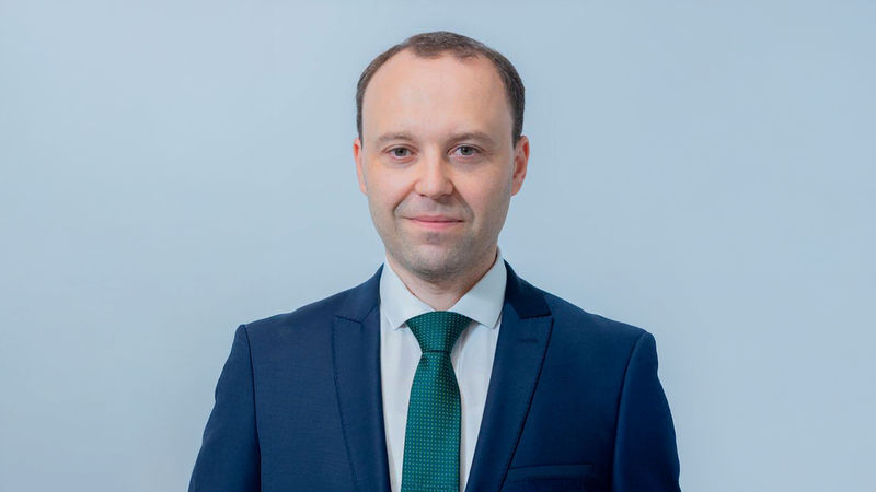 Замглавы управления урбанизма Кишинёва с люксовыми авто избежал проверки имущества.