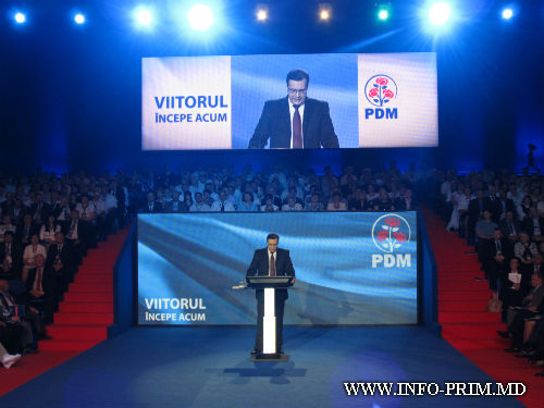 Anunţul a fost făcut de către Luis Ayala, secretarul general al Internaţionalei Socialiste, în cadrul ceremoniei de prezentare a candidaţilor PDM pentru Parlament.