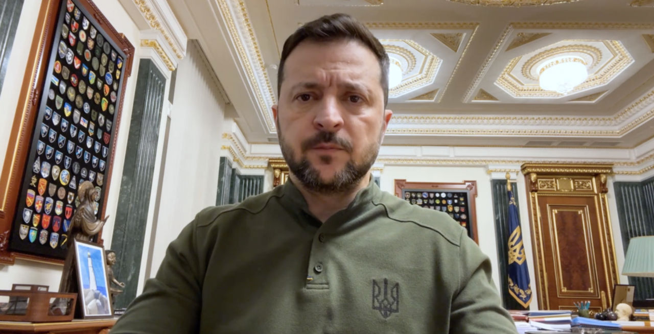 Зеленский: Украина ждет от США наказания России за нарушение перемирия.