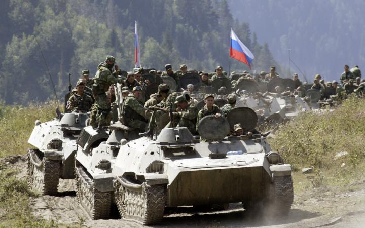 По информации НАТО, более 20 тыс. российских военных остаются на российско-украинской границе.  Фото: 365news.biz