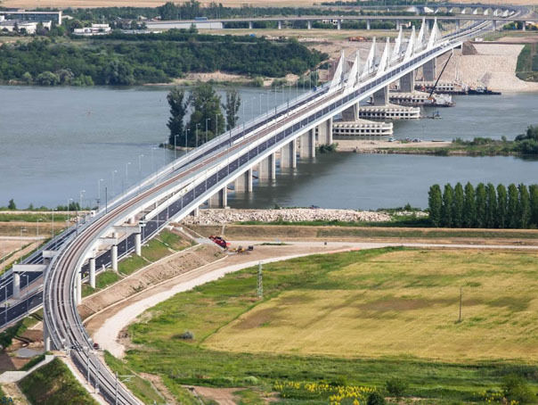 Болгария и Румыния построят еще один мост через Дунай.