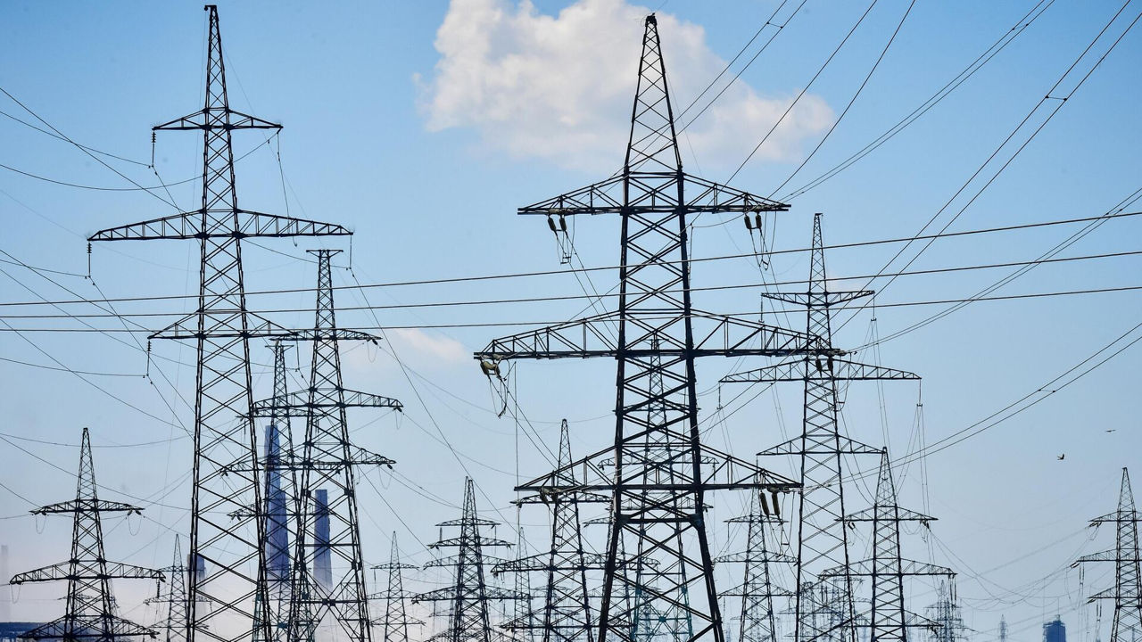 Большую часть электроэнергии Energocom вновь закупит у МГРЭС по прежней цене.