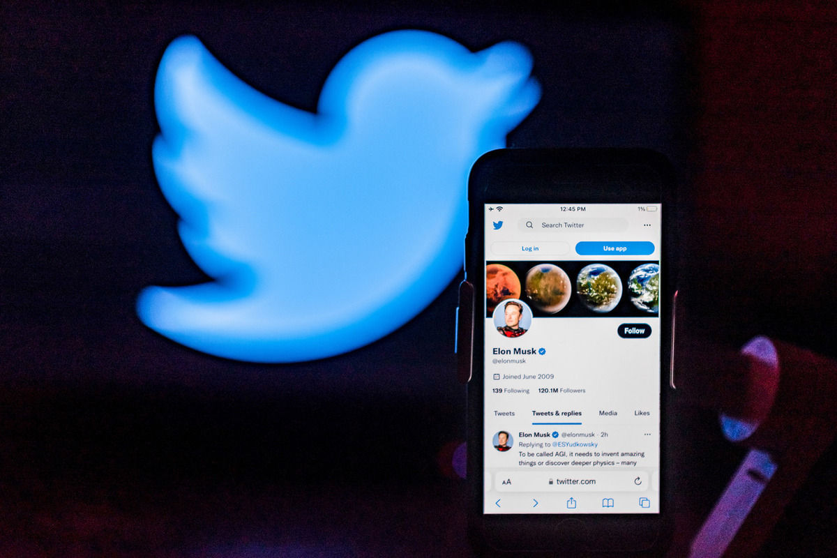 Илон Маск объявил о вводе счетчика просмотров публикации в Twitter.