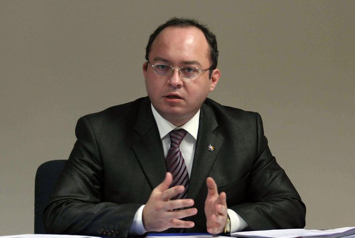 Ауреску: "В этом контексте мы выступаем за скорейшее возобновление переговоров в формате "5+2"".  Фото: moldovanews.md