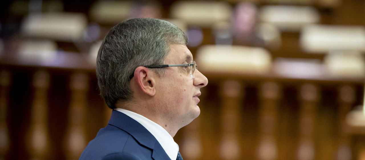 Гросу: Чрезвычайное положение не препятствует проведению местных выборов. Фото: Parlamentul Republicii Moldova.