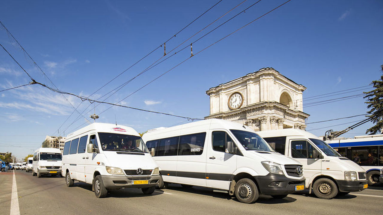 Transportatorii anunță noi proteste din cauza regulilor exagerate impuse de MIDR.