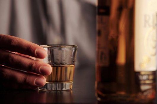 O adolescentă de 16 ani din localitatea Băcioi a ajuns la spital, acuzând o intoxicaţie acută.