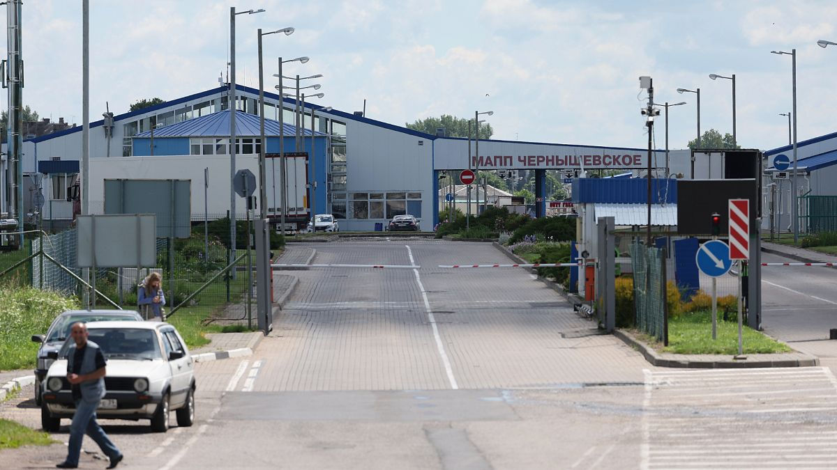 Vama Lituaniei anunță descoperirea unei scheme îndrăznețe de ocolire a sancțiunilor împotriva Rusiei.