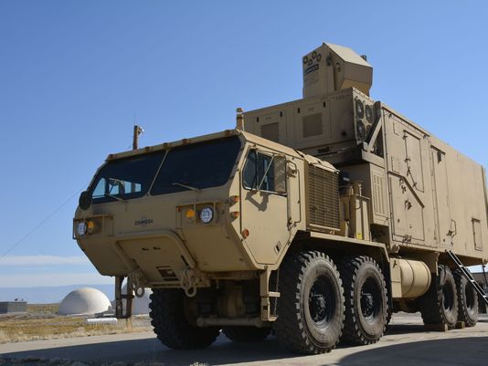 Военные провели  учения с участием боевой лазерной установки HELMTT на базе «Форт-Силл».