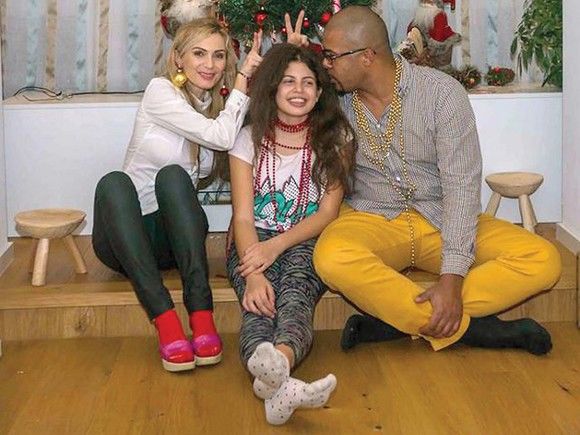 Cabral e mândru. Ce a spus fiica lui despre balul cu imitaţii de sex. Foto: click.ro