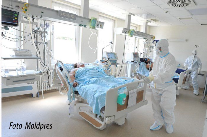 183 пациента находятся в тяжелом состоянии, семь из них подключены к аппаратам искусственной вентиляции легких.