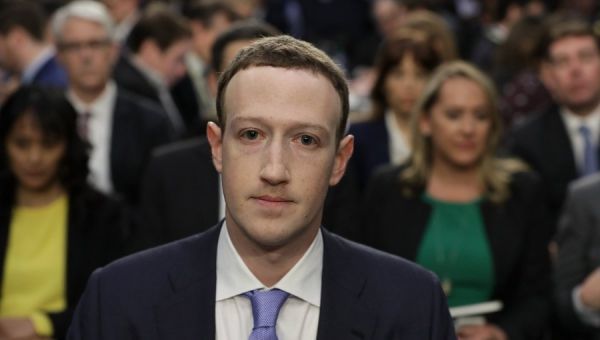 Глава Facebook Марк Цукерберг.