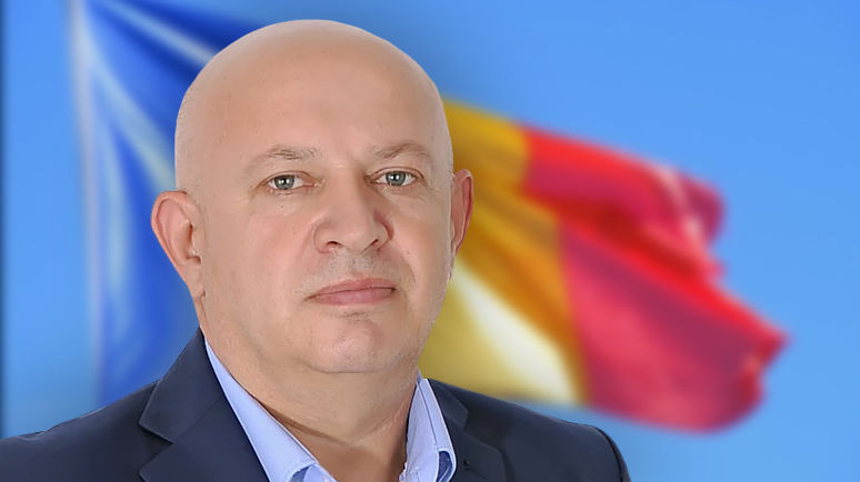 Председатель Движения социальных реформ Игорь Истрати. Коллаж Point.md.