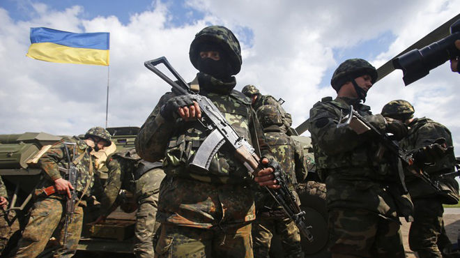 Луценко заявил, что Украина сможет без потерь провести наступление в Крыму и «освободить» полуостров.