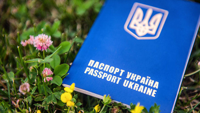 Украинская оппозиция попросила "Большую семерку" защитить переселенцев.