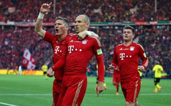În topul celor mai valoroase echipe de fotbal mai sunt incluse Real Madrid, Barcelona şi Chelsea.
