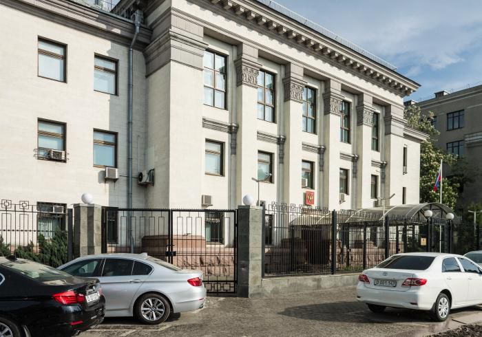Здание российского посольства в Киеве.