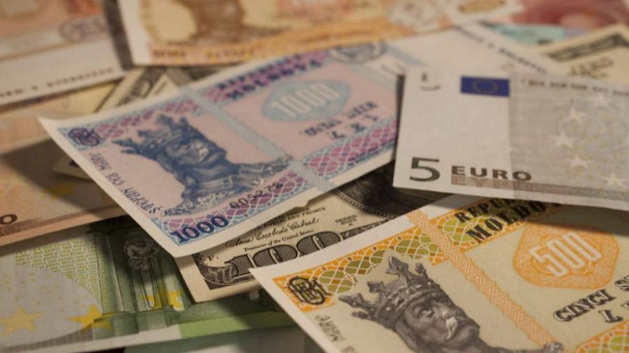 Volumul investițiilor în active pe termen lung a crescut cu 17%.