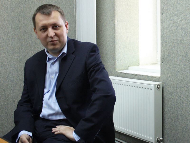 Grigore Petrenco susține că Vlad Plahotniuc controlează toate instituțiile statului. Foto: europalibera.org