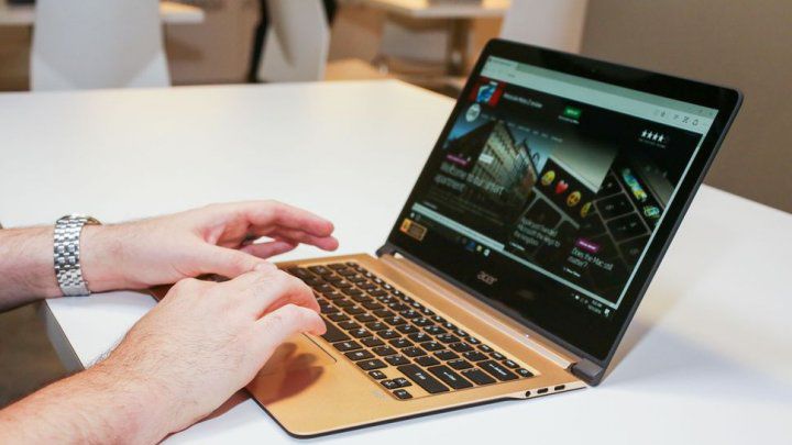 Acer lansează noul Swift 7
