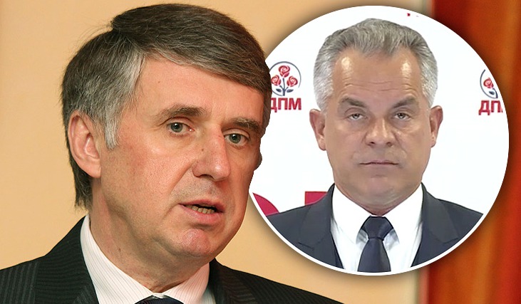 Plahotniuc și-ar ține minute bune în anticameră invitații, mai ales dacă aceștia sunt ambasadori, iar în biroul său ar avea un acvariu uriaș, în care înoată un rechin.