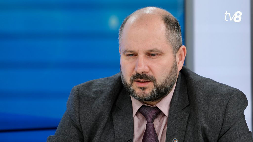 Министр энергетики Виктор Парликов.