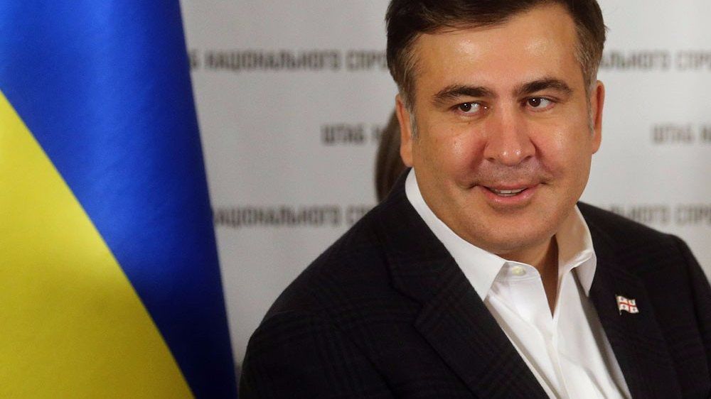 «Бульдозер» Саакашвили не считается с местными авторитетами и идет напролом.