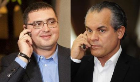 Relaţiile dintre Renato Usatîi şi Vladimir Plahotniuc stârnesc multe semne de întrebări.
