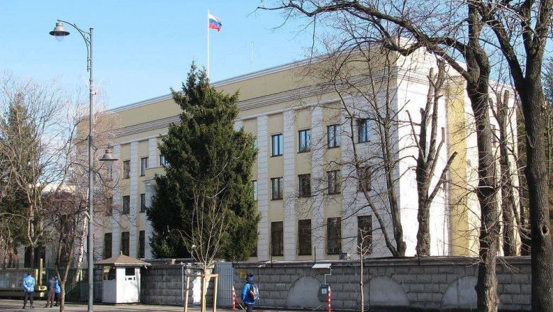 Румыния высылает 10 российских дипломатов.